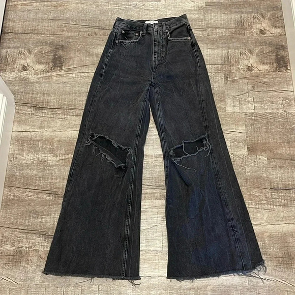 We The Free - Wide Leg Distressed Black Denim Jeans - Size 24 - Picture 1 of 8